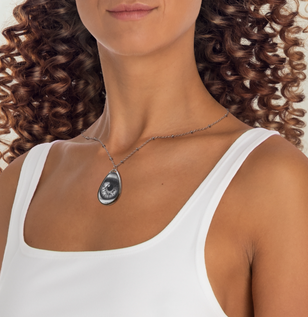 Oval Necklace